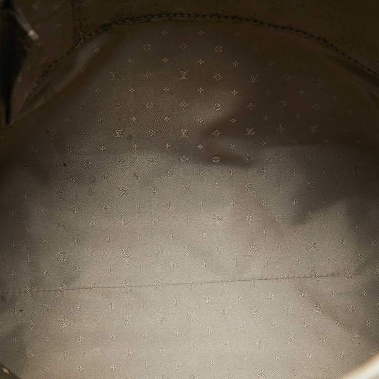 Pre Owned Louis Vuitton Beige Suhali Leather Le Majestueux Bag