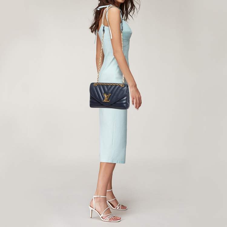 Pre Owned Louis Vuitton Navy Blue Leather New Wave Chain MM Bag