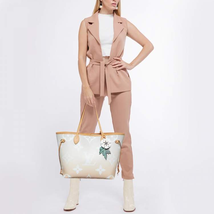 Pre Owned Louis Vuitton Brume Monogram Giant Canvas By The Pool Neverfull MM Bag