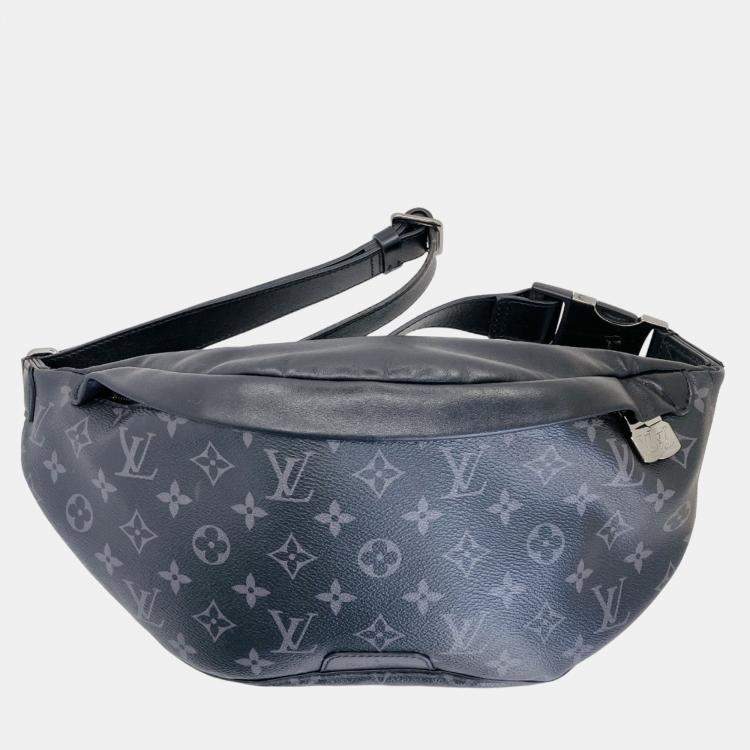 Pre Owned Louis Vuitton Black Monogram Discovery Bumbag