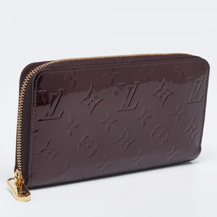 Pre Owned Louis Vuitton Amarante Monogram Vernis Zippy Wallet