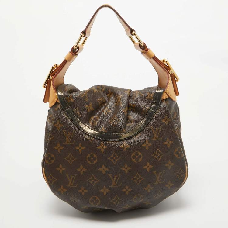 Pre Owned Louis Vuitton Monogram Canvas Limited Edition Kalahari PM Bag