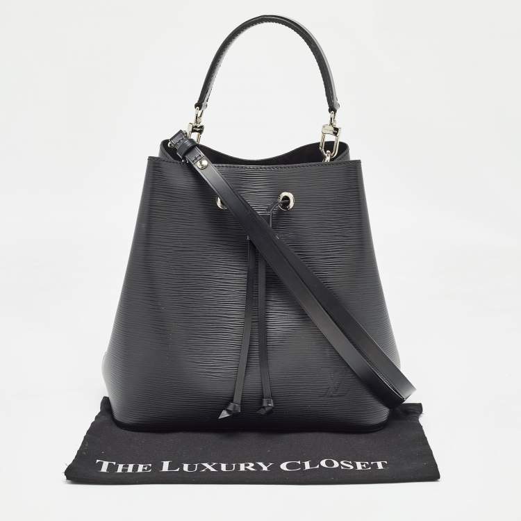 مملوكة مسبقًا Louis Vuitton Black Epi Leather NeoNoe MM Bag