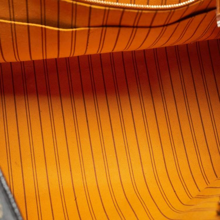 Pre Owned Louis Vuitton Black Monogram Giant Jungle Canvas Onthego GM Bag