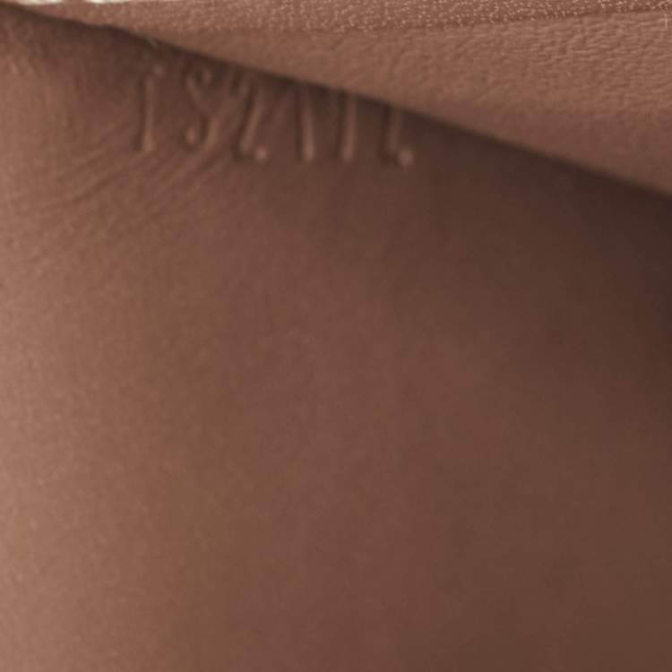 Pre Owned Louis Vuitton Beige Poudre Monogram Vernis Sarah Wallet