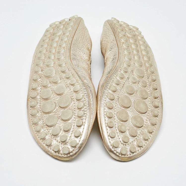 مملوكة مسبقًا Louis Vuitton Gold Leather Ballet Flats Size 39.5