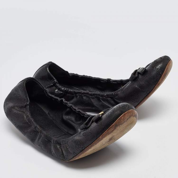 Pre Owned Louis Vuitton Black Monogram Leather Elba Scrunch Ballet Flats Size 39.5