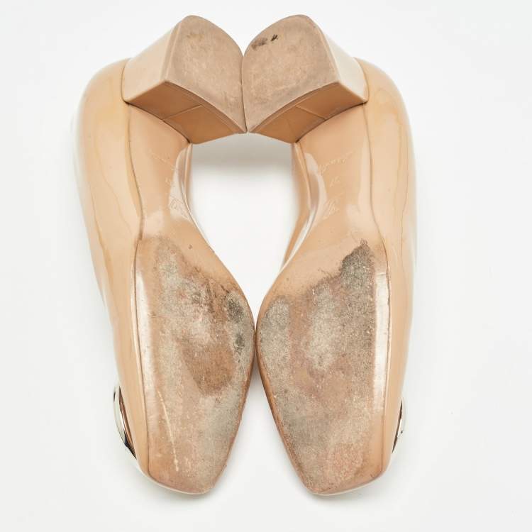 Pre Owned Louis Vuitton Beige Patent Leather Madeleine Pumps Size 37