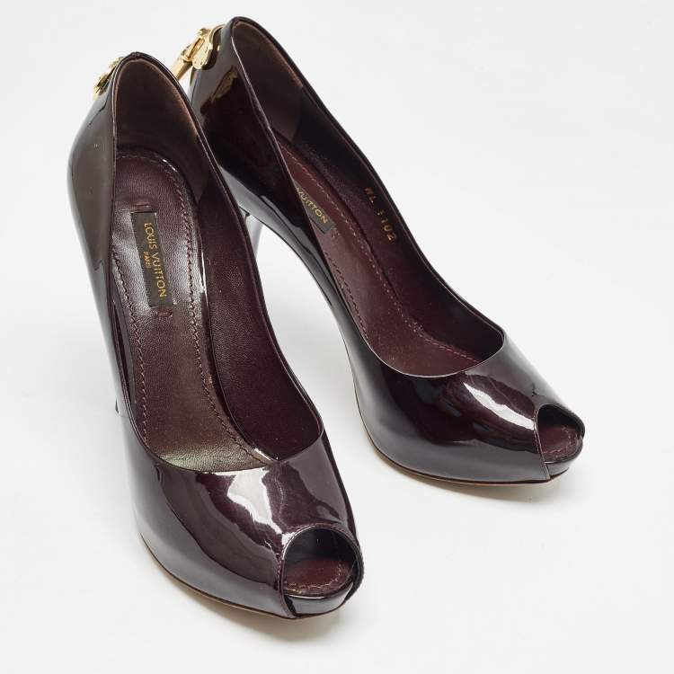 Pre Owned Louis Vuitton Burgundy Patent Oh Really! Pumps Size 36