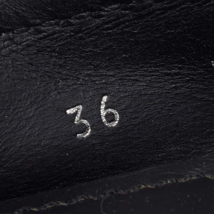 Pre Owned Louis Vuitton Black Leather Charm Loafers Size 36