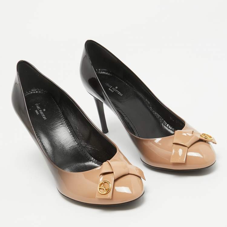 Pre Owned Louis Vuitton Black/Beige Patent Leather Fiance Bow Round Toe Pumps Size 37