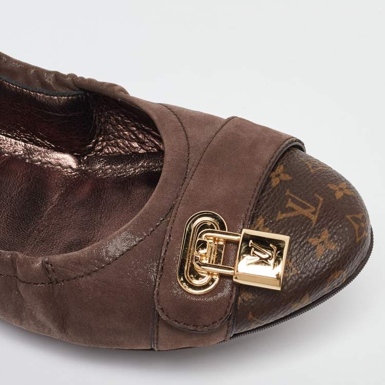 Pre Owned Louis Vuitton Brown Nubuck and Monogram Canvas Lucky Ballet Flats Size 39