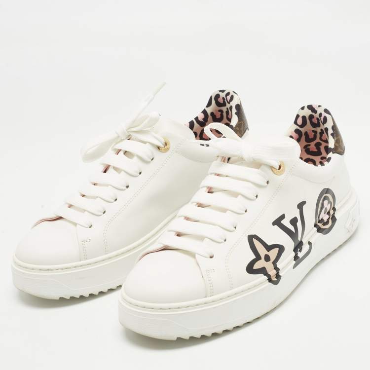 Pre Owned Louis Vuitton White Leather Graffiti Logo Low Top Sneakers Size 38.5