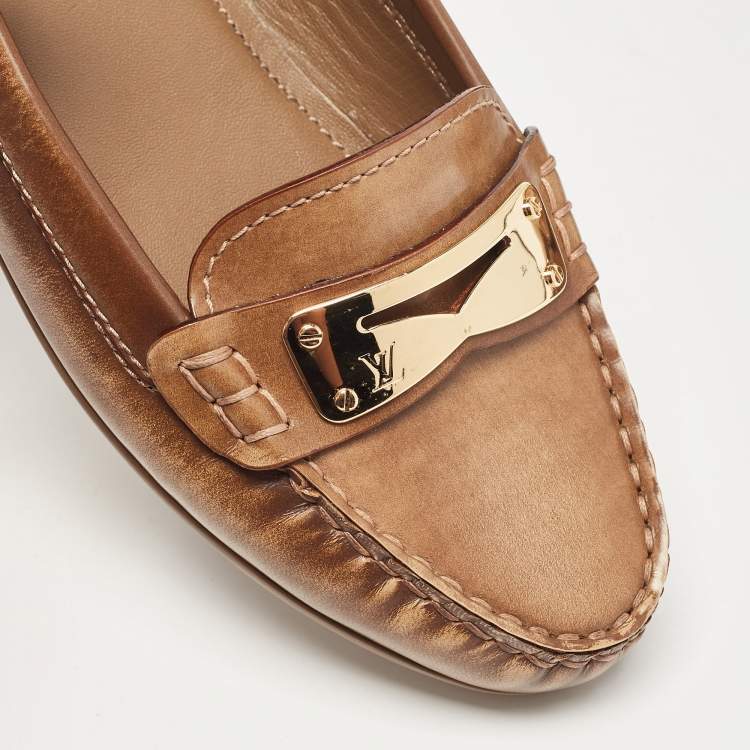 Pre Owned Louis Vuitton Brown Glazed Leather Cluny Loafers Size 39