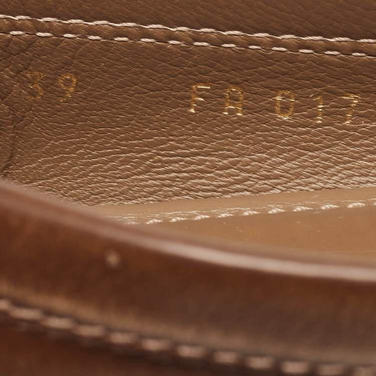 Pre Owned Louis Vuitton Brown Glazed Leather Cluny Loafers Size 39