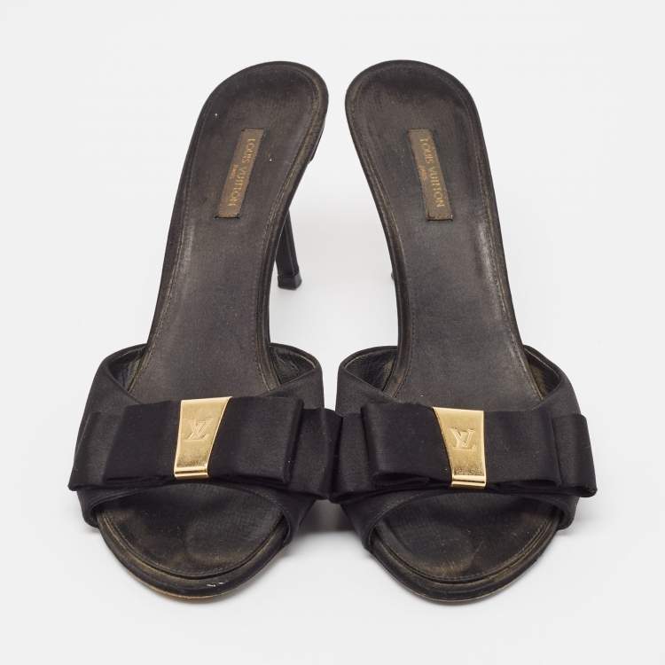 Pre Owned Louis Vuitton Black Satin Bow Slide Sandals Size 39.5