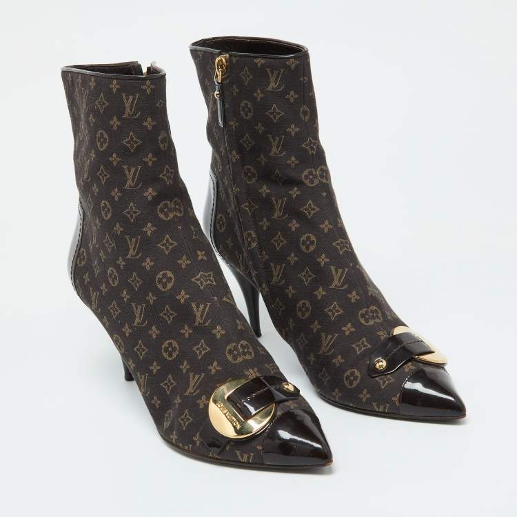 Pre Owned Louis Vuitton Brown Monogram Mini Lin Canvas and Patent Leather Ankle Length Boots 39.5