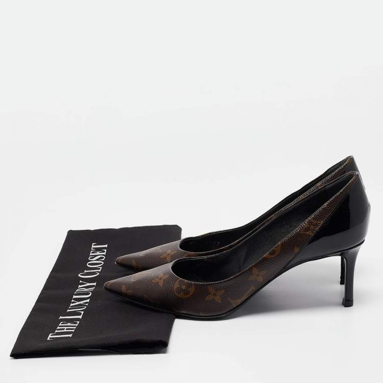 مملوكة مسبقًا Louis Vuitton Brown Monogram Coated Canvas Chérie Pointed Toe Pumps Size 38.5