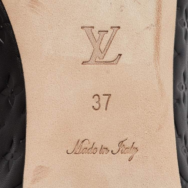 Pre Owned Louis Vuitton Black Leather Slip On Ballet Flats Size 37