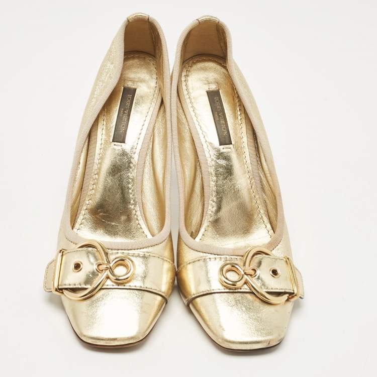 Pre Owned Louis Vuitton Gold Leather Square Toe Buckle Pumps Size 37