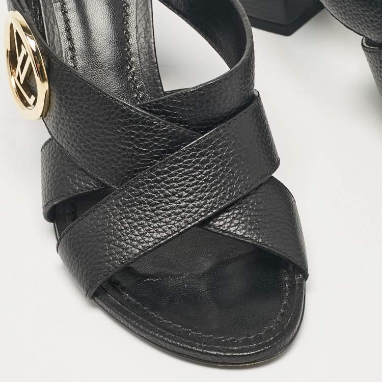 Pre Owned Louis Vuitton Black Leather Slide Sandals Size 36.5