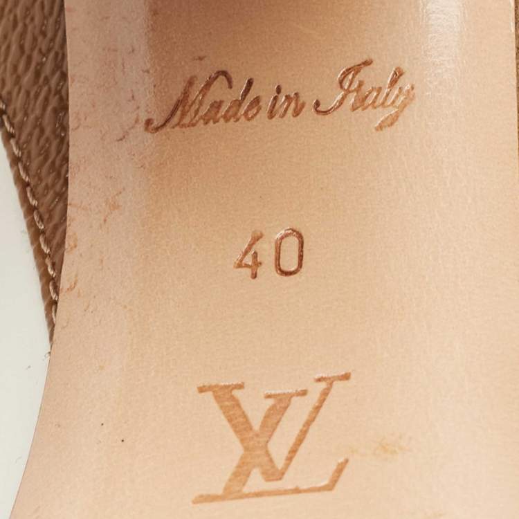 Pre Owned Louis Vuitton White/Brown Leather and Monogram Canvas Matchmake Pumps Size 40