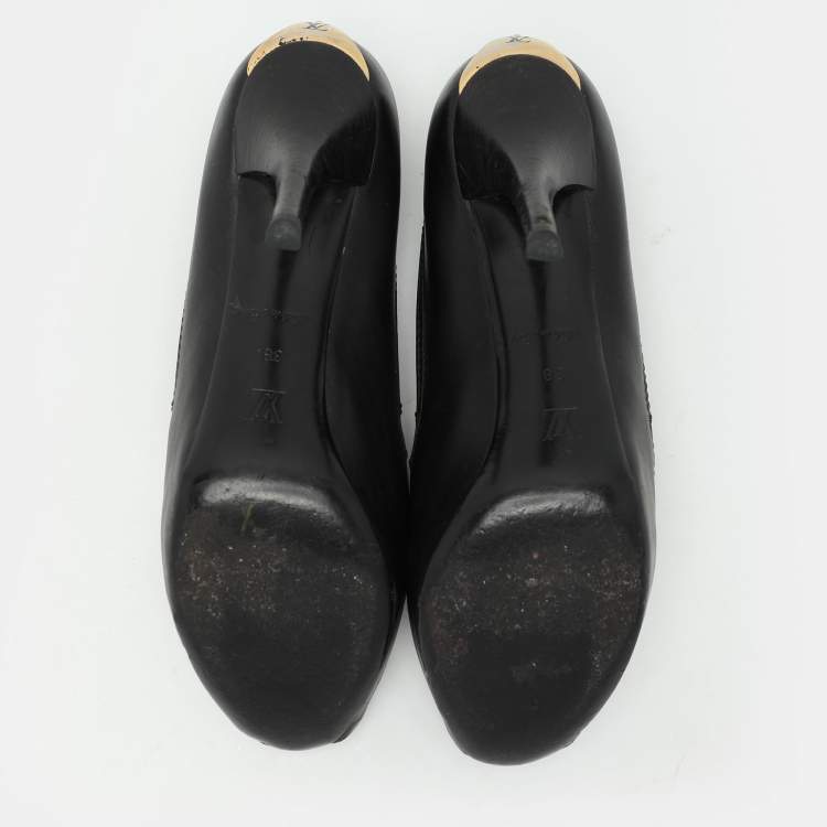 Pre Owned Louis Vuitton Black Leather Peep Toe Pumps Size 38