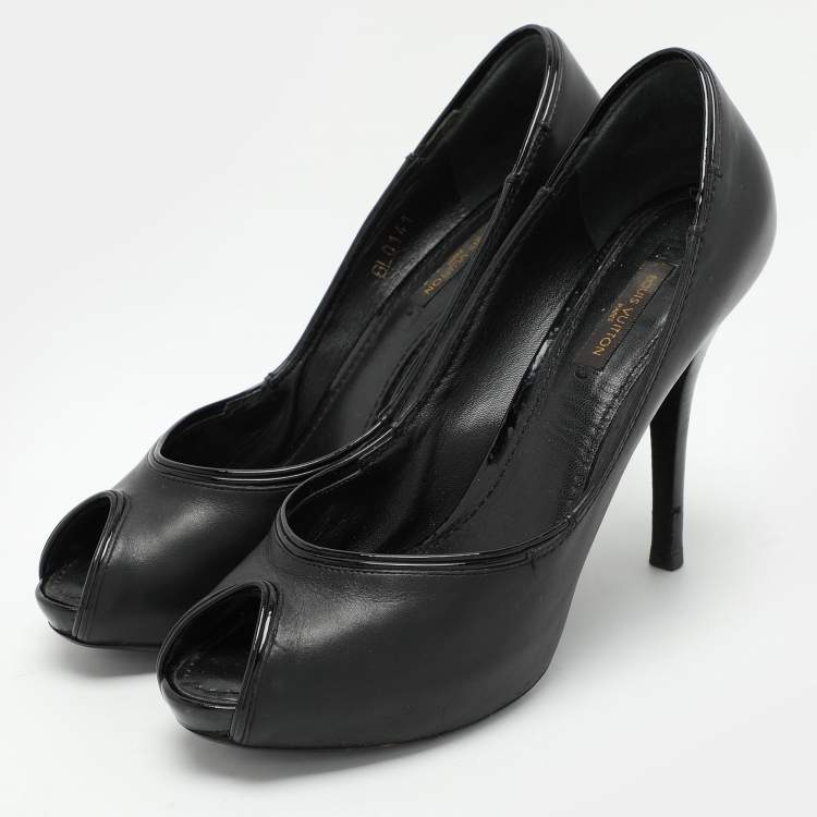Pre Owned Louis Vuitton Black Leather Peep Toe Pumps Size 38
