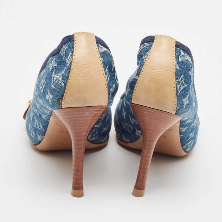 Pre Owned Louis Vuitton Blue Denim and Leather Pumps Size 37.5