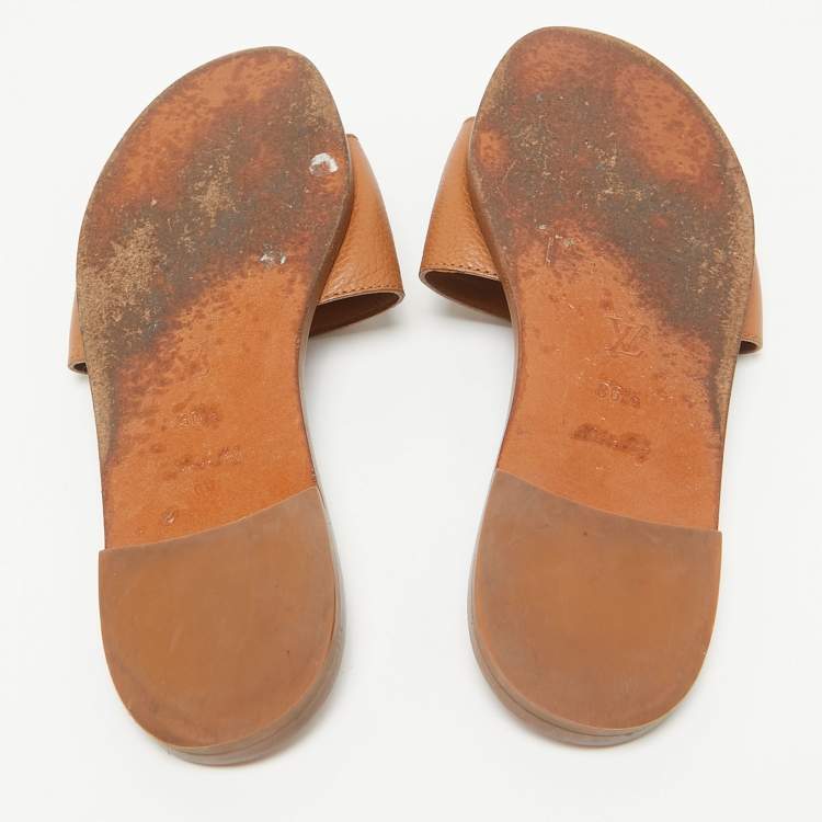 Pre Owned Louis Vuitton Brown Leather Lock It Flat Sandals Size 36.5