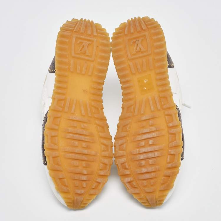 Pre Owned Louis Vuitton White/Brown Monogram Canvas and Leather Run Away Low Top Sneakers Size 40