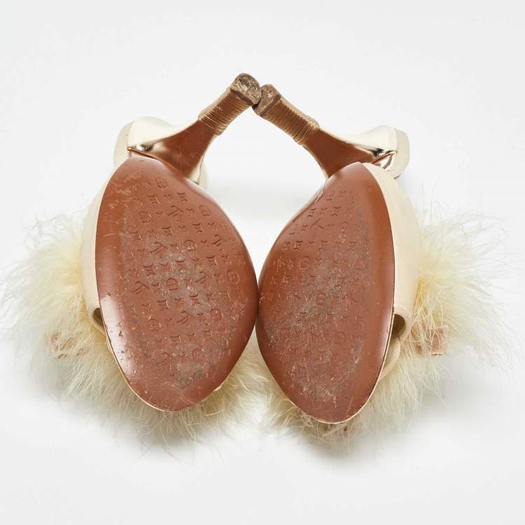 Pre Owned Louis Vuitton Cream Satin and Ostrich Feather Bow Slide Sandals Size 38