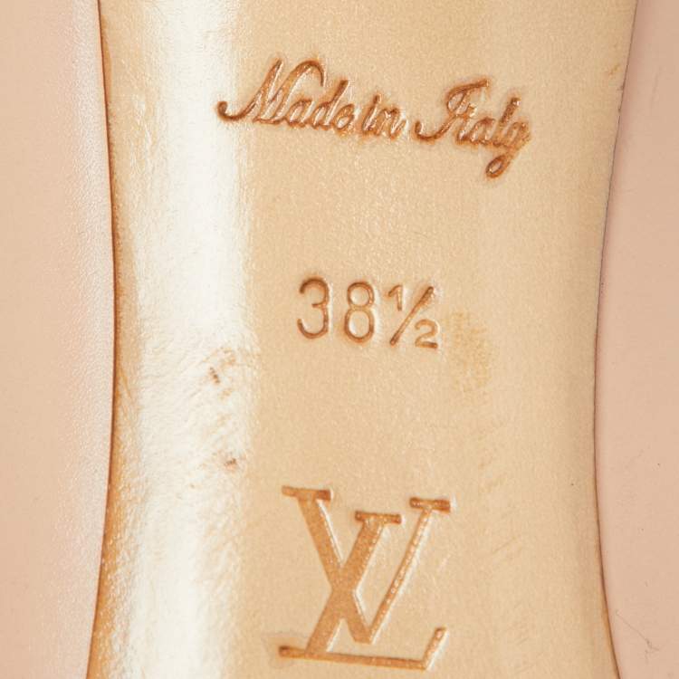 Pre Owned Louis Vuitton Beige Leather Heart Breaker Pumps Size 38.5