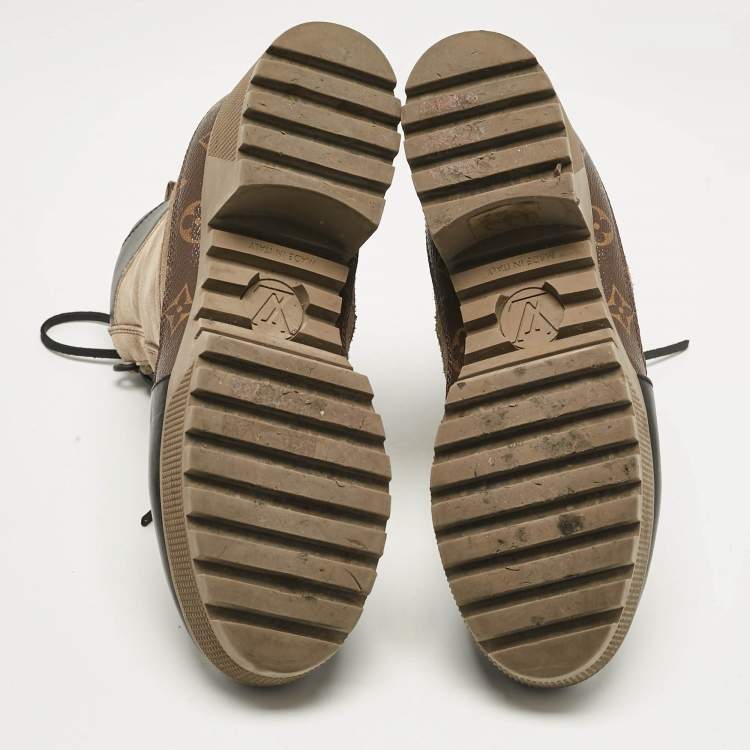 مملوكة مسبقًا Louis Vuitton Beige Suede and Monogram Canvas Laureate Desert Boots Size 39.5