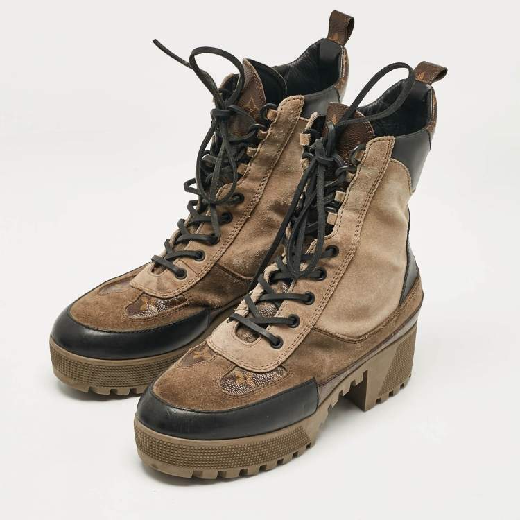 مملوكة مسبقًا Louis Vuitton Beige Suede and Monogram Canvas Laureate Desert Boots Size 39.5