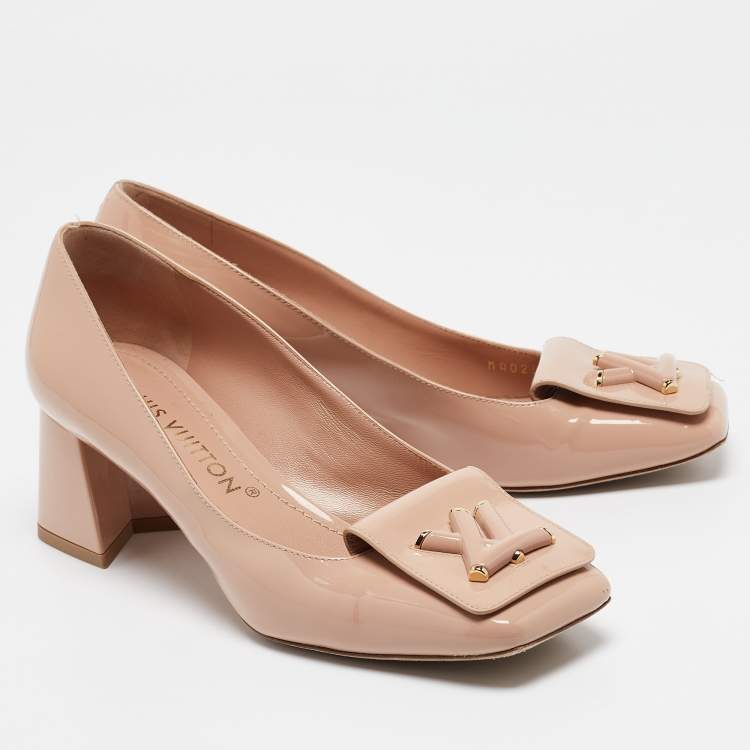 Pre Owned Louis Vuitton Beige Patent Leather Block Heel Pumps Size 37