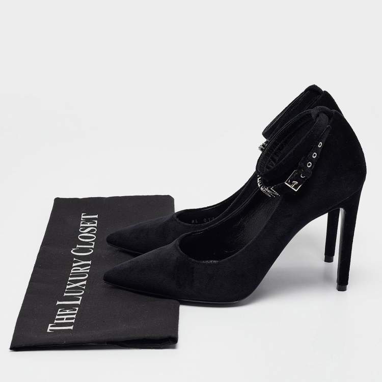 مملوكة مسبقًا Louis Vuitton Black Velvet Pointed Toe Pumps Size 38