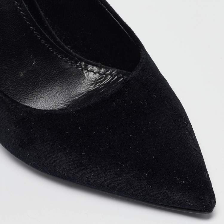 مملوكة مسبقًا Louis Vuitton Black Velvet Pointed Toe Pumps Size 38
