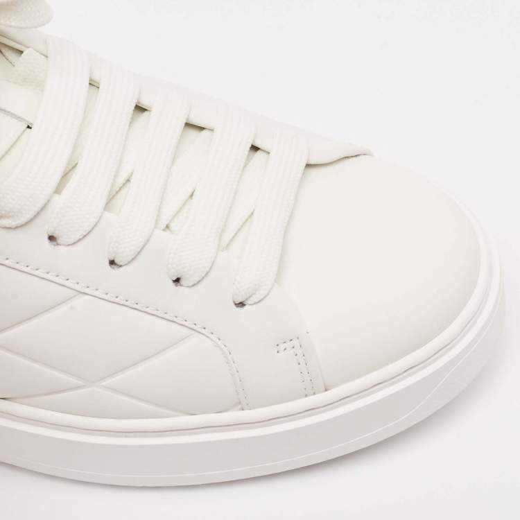 Pre Owned Louis Vuitton White/Peach Leather Time Out Sneakers Size 38
