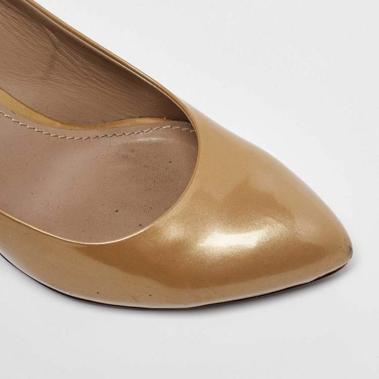 Pre Owned Louis Vuitton Beige Patent Leather Lock It Pumps Size 40