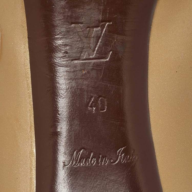 Pre Owned Louis Vuitton Beige Patent Leather Lock It Pumps Size 40
