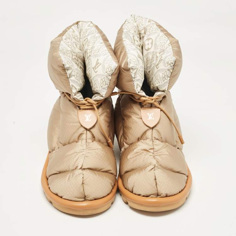 Pre Owned Louis Vuitton Beige Nylon Pillow Confort Boots Size 39