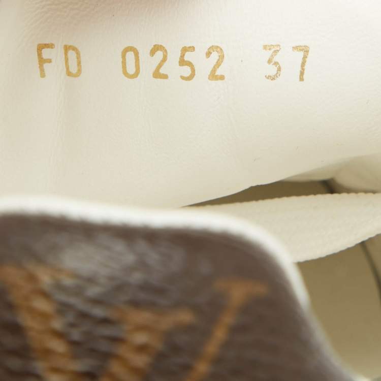 Pre Owned Louis Vuitton White/Brown Canvas Time Out Lace Up Sneakers Size 37