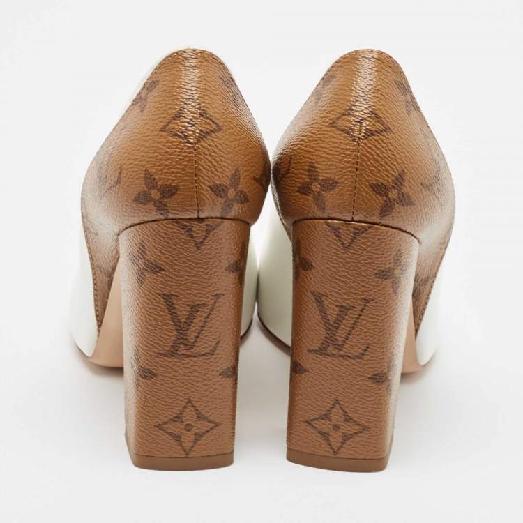 مملوكة مسبقًا Louis Vuitton White/Brown Leather and Monogram Canvas Matchmake Pumps Size 36.5