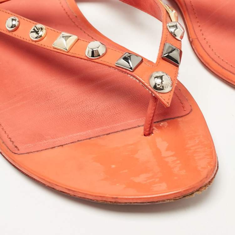Pre Owned Louis Vuitton Orange Patent Leather Studded Thong Flats Size 40