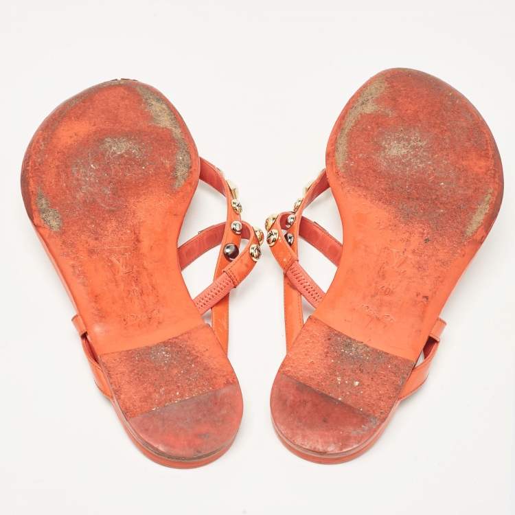 Pre Owned Louis Vuitton Orange Patent Leather Studded Thong Flats Size 40
