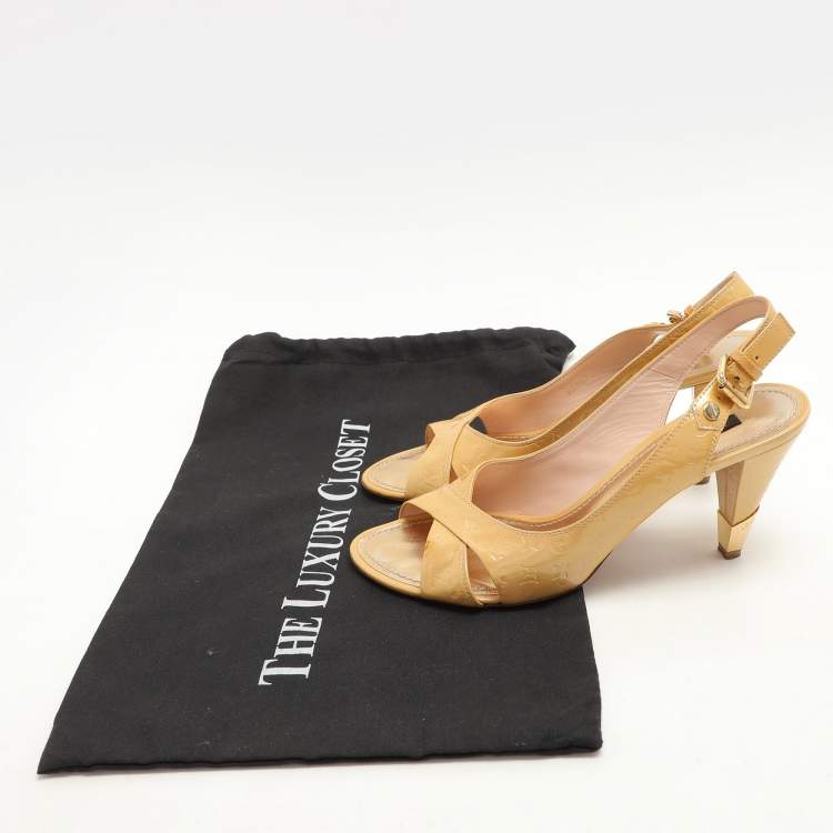 Pre Owned Louis Vuitton Beige Monogram Vernis Patent Slingback Sandals Size 37