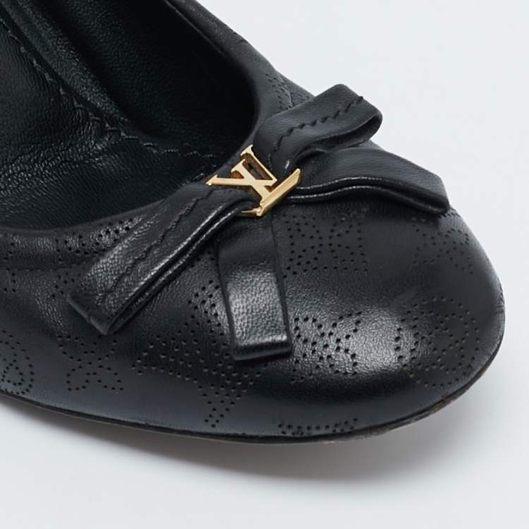 Pre Owned Louis Vuitton Black Monogram Perforated Leather Elba Pumps Size 37