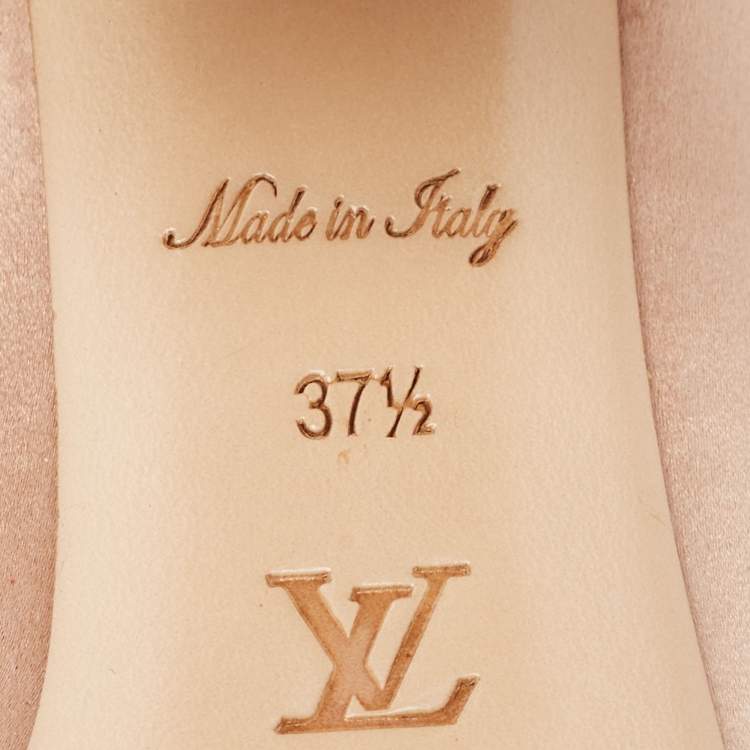 Pre Owned Louis Vuitton Beige Madeleine Block Heel Pumps Size 37.5