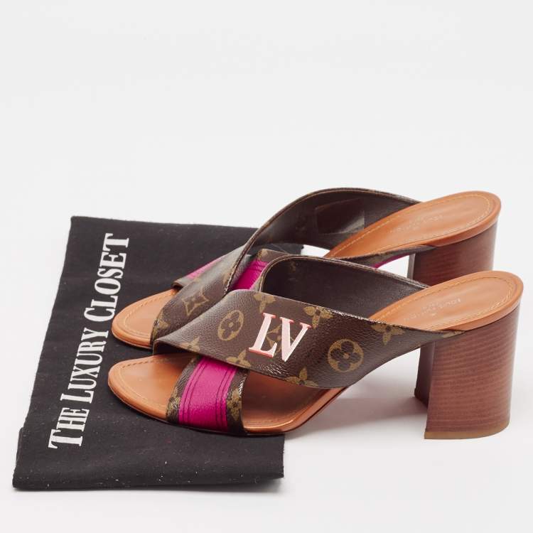 Pre Owned Louis Vuitton Brown/Pink Canvas Panorama Slide Sandals Size 38.5